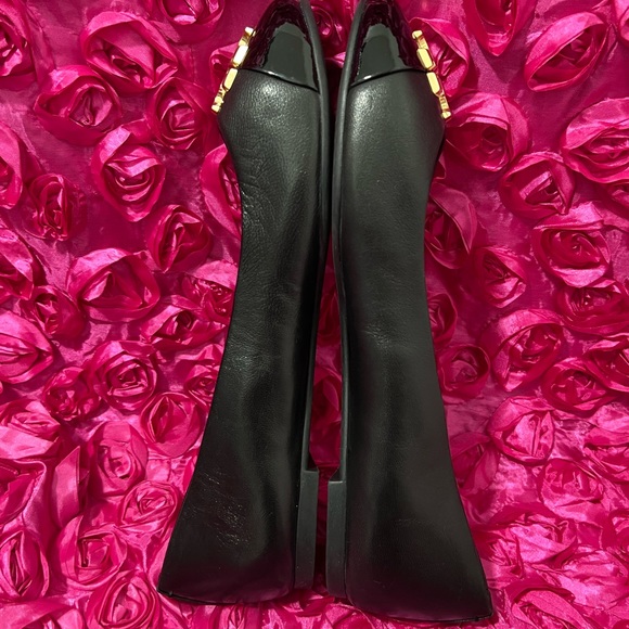 Authentic Tory Burch flats - Picture 2 of 6